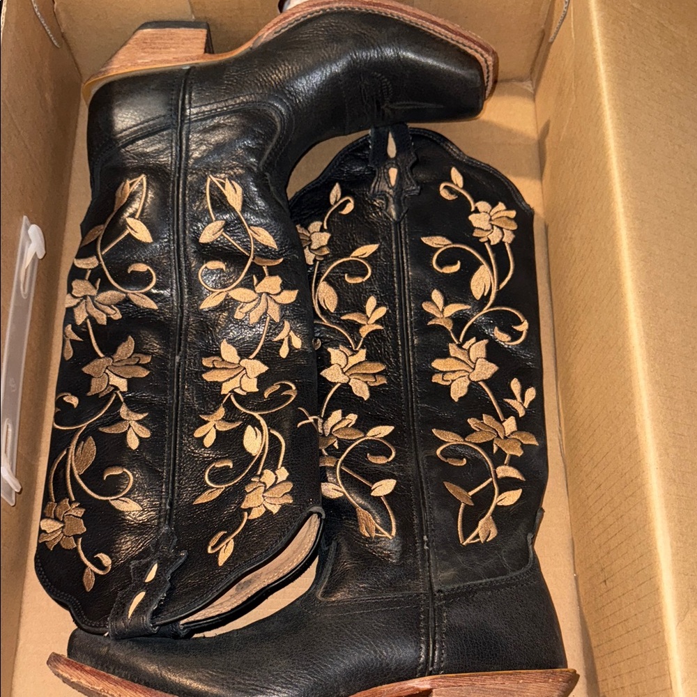 Twisted X Stepping Out Tall 16” Boots